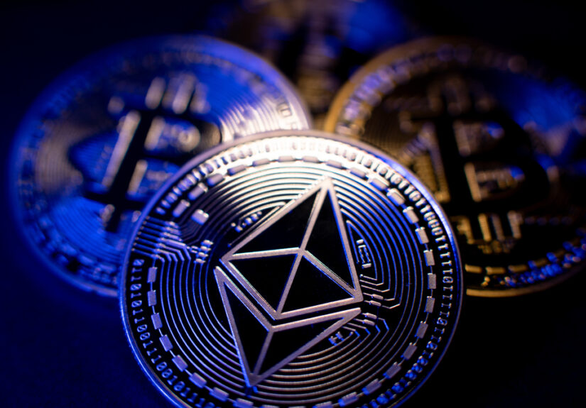 Ethereum (ETH) Consolidates Gains; Indicators Suggest Further Upside
